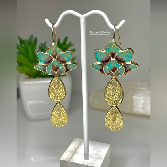 Lotus Flower earrings  ~ Gold earrings ~ dangle  earrings ~in gift box - Picture 1 of 2